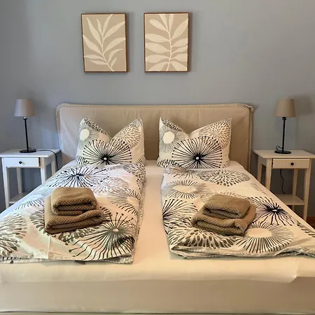 Gemuetlich Und Ruhig Im Herzen Der Dresdner Neustadt Apartament