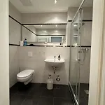 Apartment Gemuetlich Und Ruhig Im Herzen Der Dresdner Neustadt Dresden