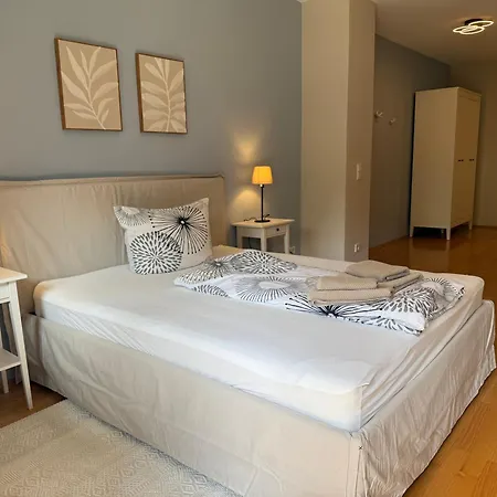 Gemuetlich Und Ruhig Im Herzen Der Dresdner Neustadt Apartment